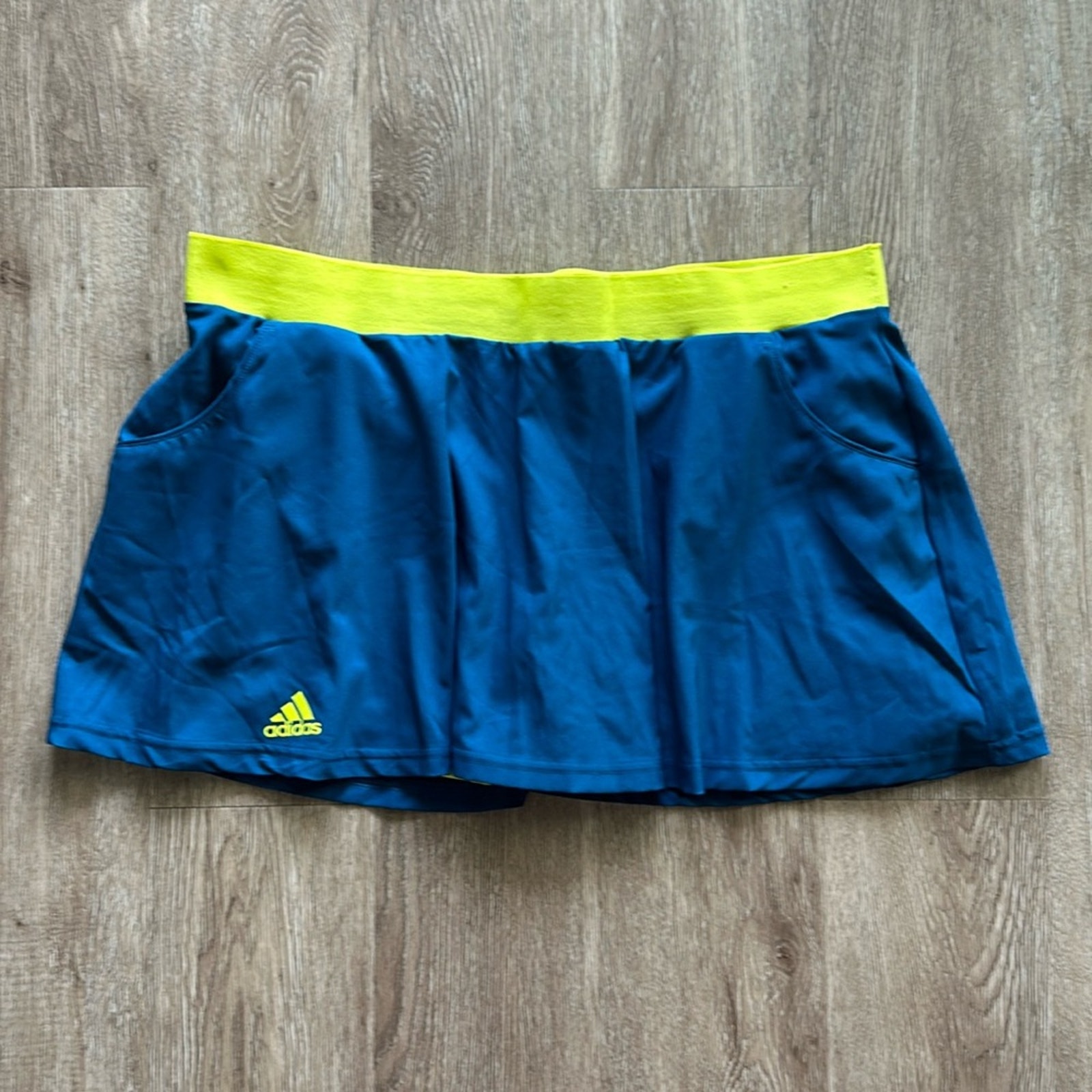 Adidas Tennis Skort Size Xl